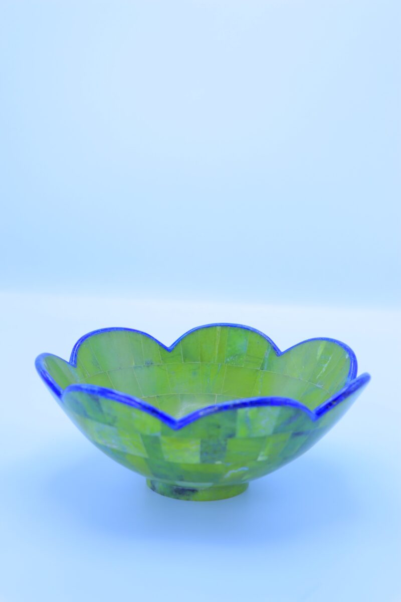 Grüne Onyx-Schalen im Blumen-Design – Bild 4