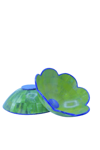 Grüne Onyx-Schalen im Blumen-Design