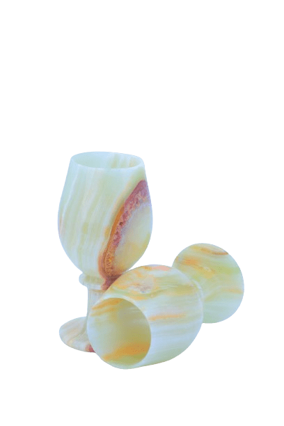 Handgefertigtes Kelchset aus Onyx